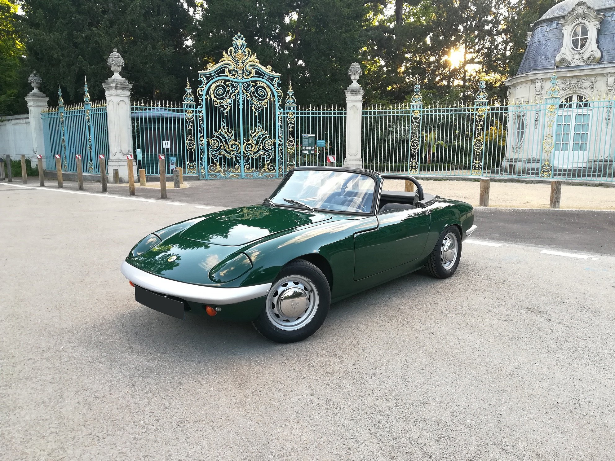 lotus_elan